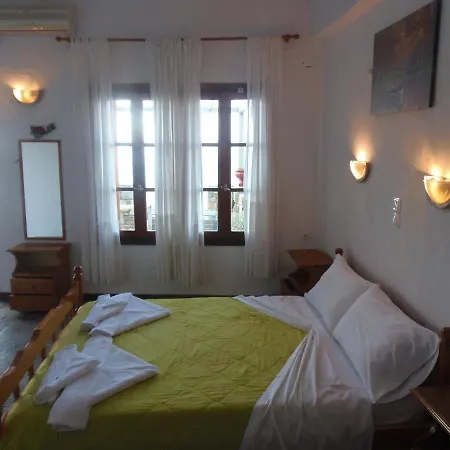 Studios Milos Skopelos-Where The Sea Meets The Sky Exterior foto