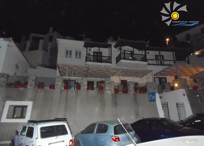 Studios Milos Skopelos-Where The Sea Meets The Sky
