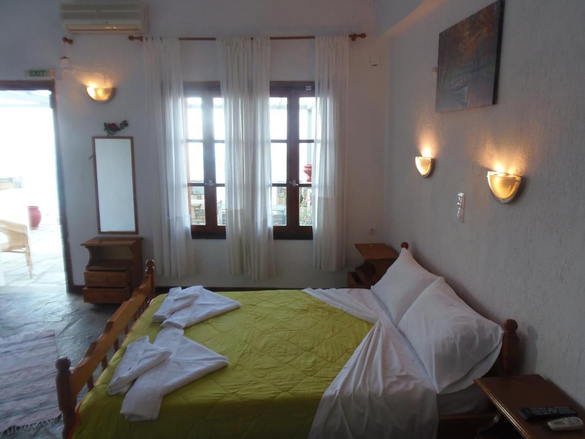 Milos Skopelos-where The Sea Meets The Sky Apartment Skopelos Town