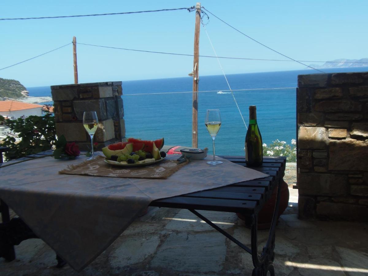 Apartment Milos Skopelos-where The Sea Meets The Sky