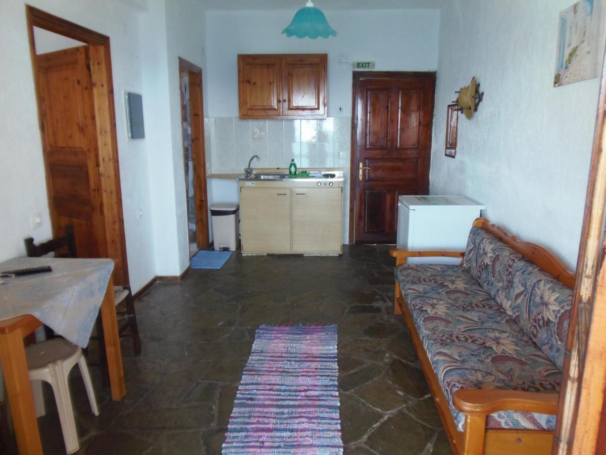 Milos Skopelos-where The Sea Meets The Sky Apartment Skopelos Town